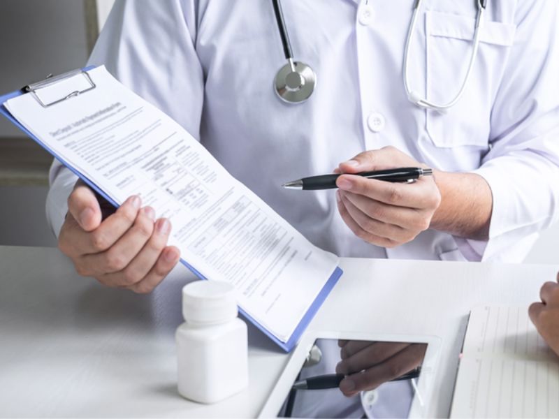 Làm Thế Nào Để Tối Ưu Chi Phí Điều Trị Cong Vẹo Cột Sống?