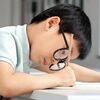 Cong vẹo cột sống học đường lý do ngày càng gia tăng ở học sinh