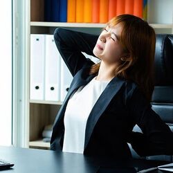 Chứng cong vẹo cột sống ảnh hưởng nghiêm trọng đến cuộc sống hàng ngày của bạn như thế nào?