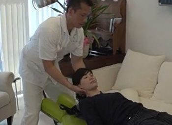 Nên đi khám vẹo cột sống ở đâu uy tín, hiệu quả?