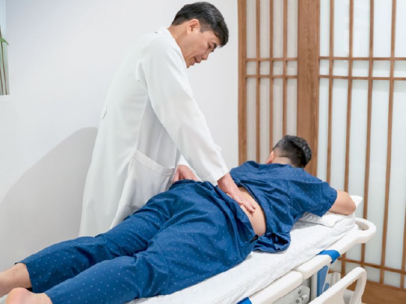 Tuân Thủ Hướng Dẫn Điều Trị Và Lịch Tái Khám